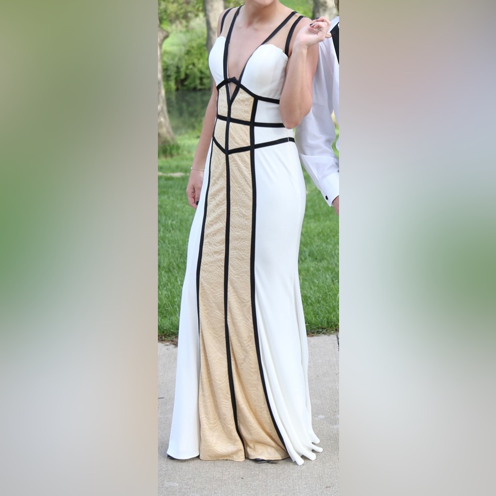 Prom dress! Size 4! So unique and fun!